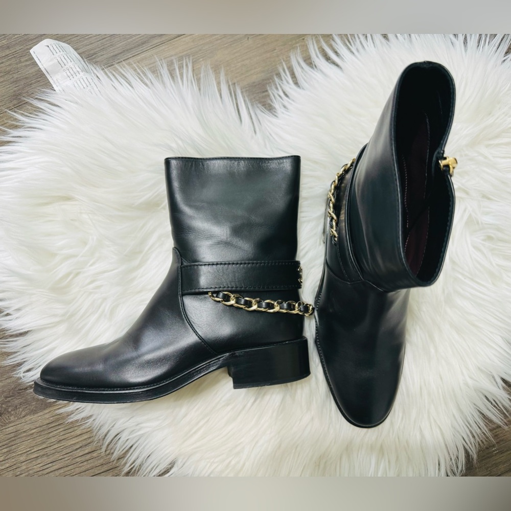 [SOLD] Chanel boots - size 36C